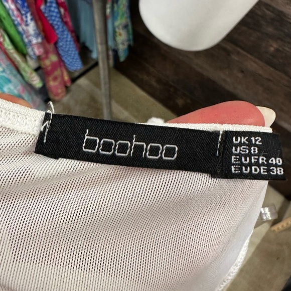 Boohoo Ivory Corset Crop Top - Picture 2 of 5